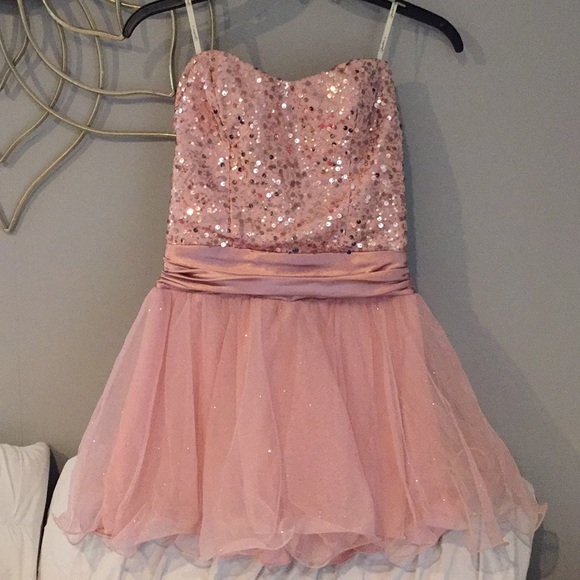 Speechless Dresses & Skirts - MACY’s Speechless Sweetheart Strapless Sequin Tulle Dress💕✨ C